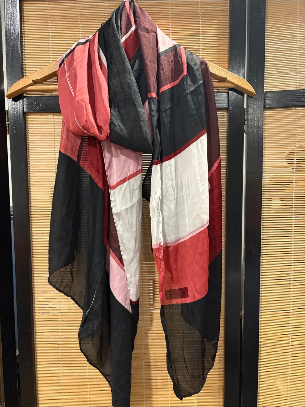 Lightweight Black, Burgundy & White Geometric Scarf